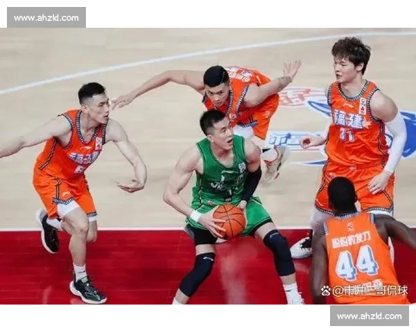 广东宏远与辽宁男篮巅峰对决谁能笑到最后赛季焦点之战全场瞩目之夜